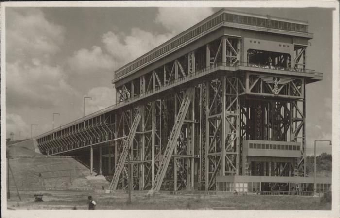 Niederfinow Schiffshebewerk Hohenzollernkanal