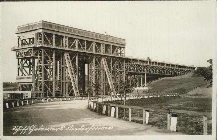 Niederfinow Schiffshebewerk Hohenzollernkanal