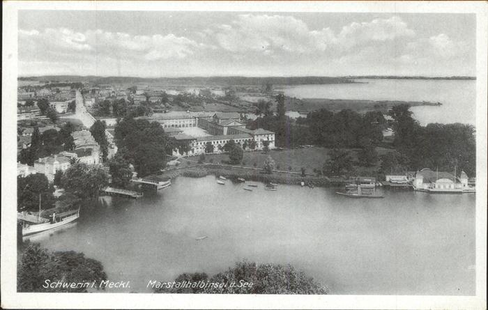 Schwerin Mecklenburg Marstallhalbinsel See