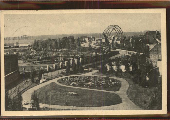 Schoenebeck Elbe Parkanlagen Bruecke