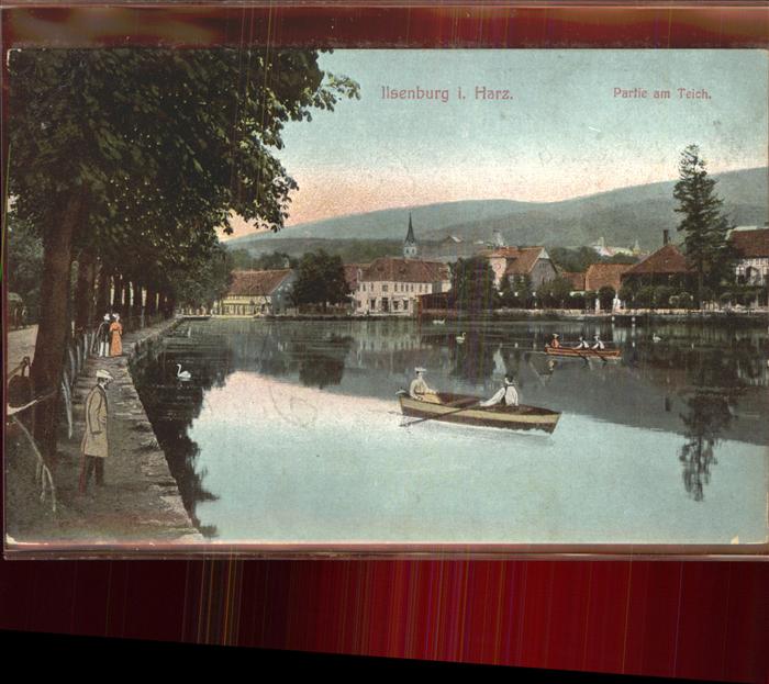 Ilsenburg Harz Bootspartie am Teich Dorfblick