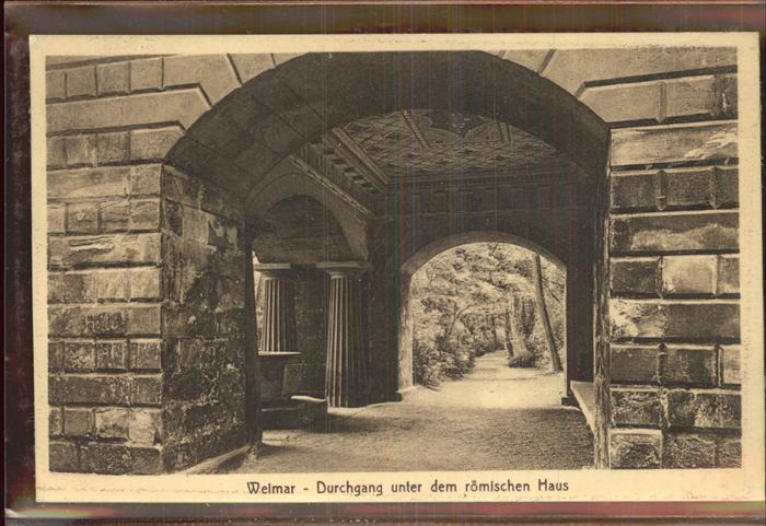 Weimar Thueringen Durchgang unter dem römischen Haus