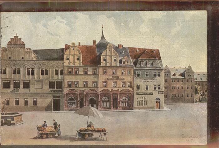 Weimar Thueringen Markt mit Lucas Cranach-Haus Marktständ