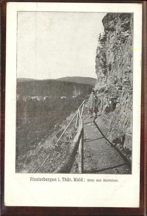 Finsterbergen Wanderweg unter dem Hainfelsen