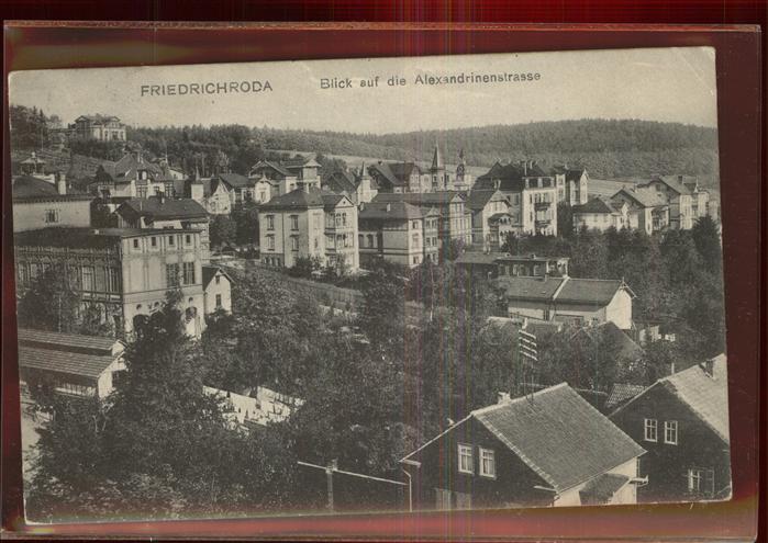 Friedrichroda Blick auf die Alexandrinenstrasse