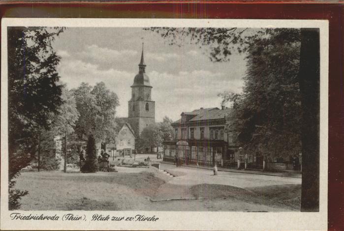 Friedrichroda Blick zur Kirche