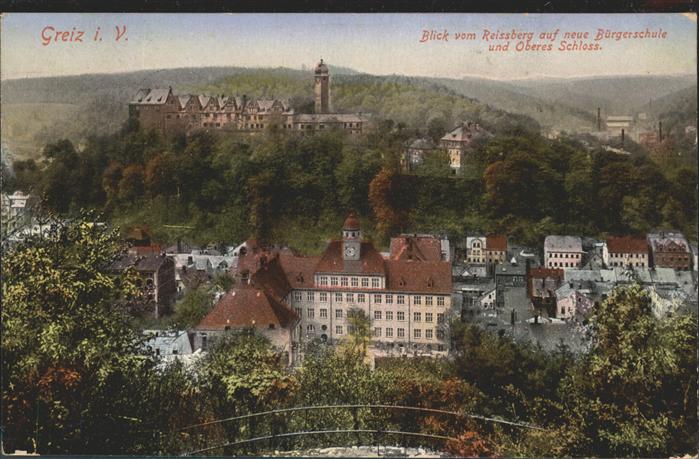 Greiz Thueringen Blick vom Reissberg auf neue Bürgerschu