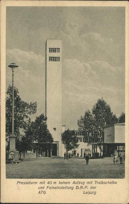 DRESDEN Elbe Presseturm Jahresschau