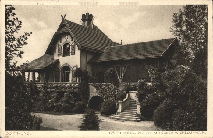 DORTMUND CITY Gaertnerhaeuschen im Kaiser Wilhelm Hain