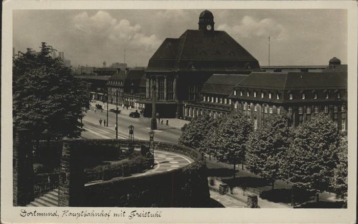 DORTMUND  CITY Hauptbahnhof mit Freistuhl