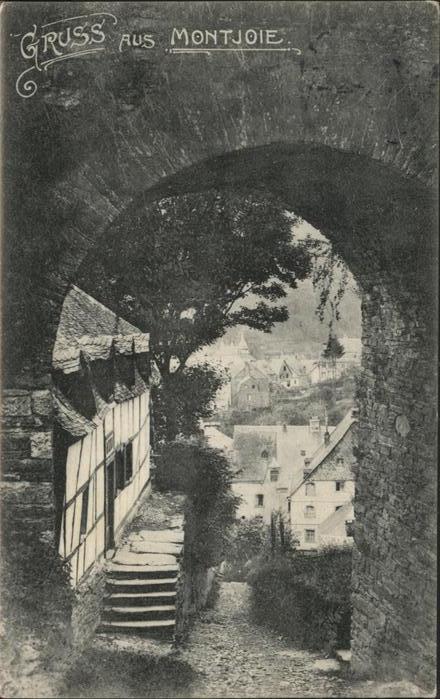 Montjoie Monschau Durchblick auf den Ort