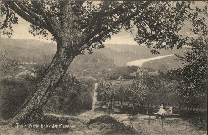 TRIER  CITY links der Mosel