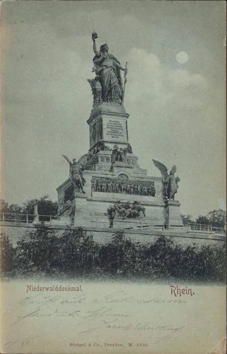 Ruedesheim Rhein Nationaldenkmal auf dem Niederwald