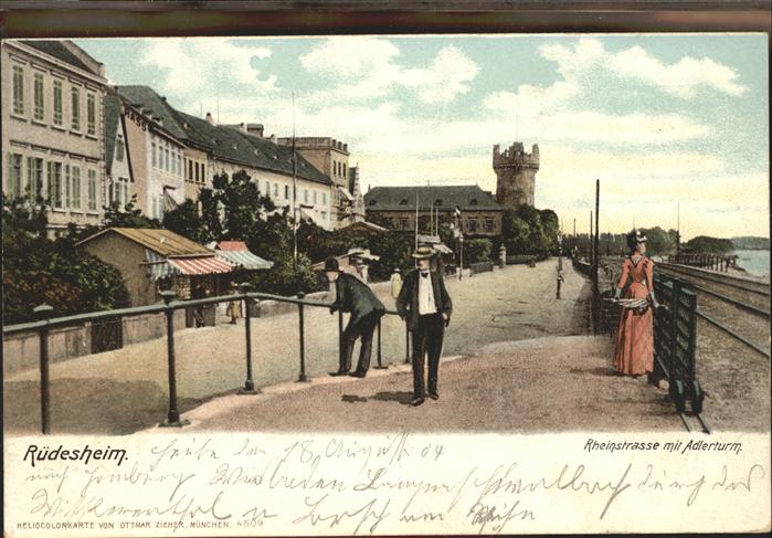 Ruedesheim Rhein Rheinstrasse mit Adlerturm