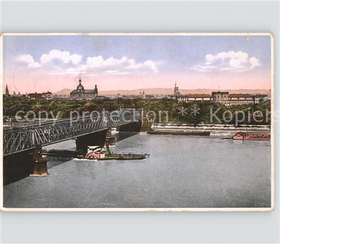 MANNHEIM BW Schloss Jesuitenkirche Bruecke
