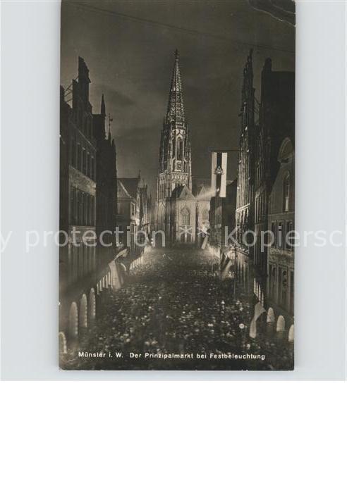 Muenster Westfalen Prinzipalmarkt bei Festbeleuchtung