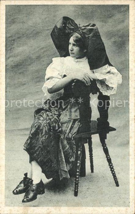 Trachten Alsace Elsässerin