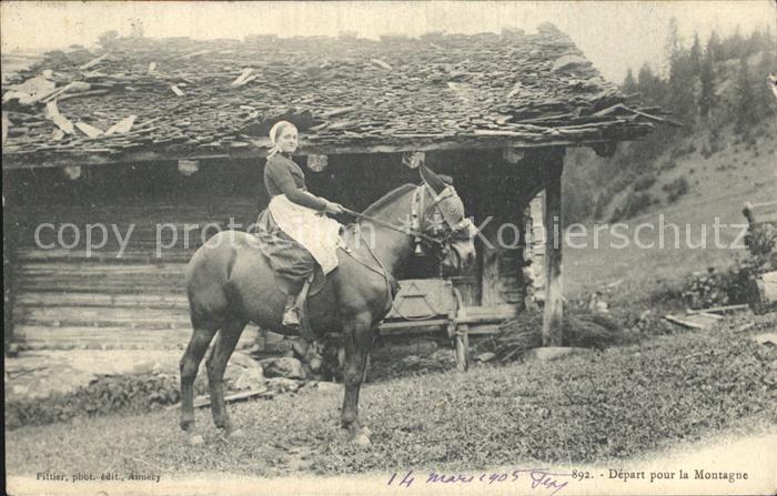 Pferde Frau Depart pour la Montagne
