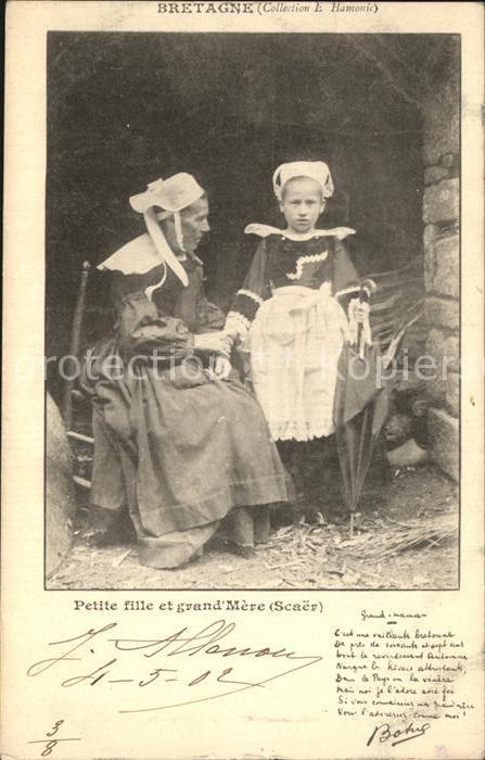 Trachten Frankreich Bretagne Petite fille et grand Mere Sca
