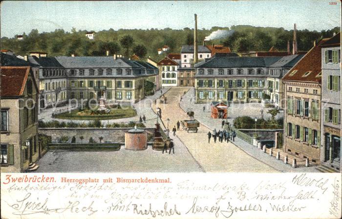 Zweibruecken Herzogsplatz mit Bismarckdenkmal