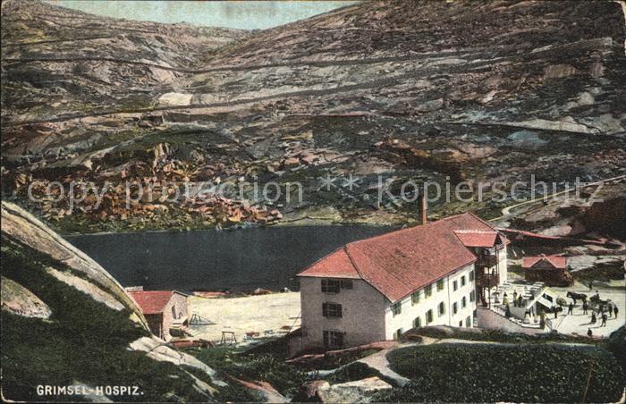 Grimsel Passhoehe Hospiz Bergsee Alpenpass