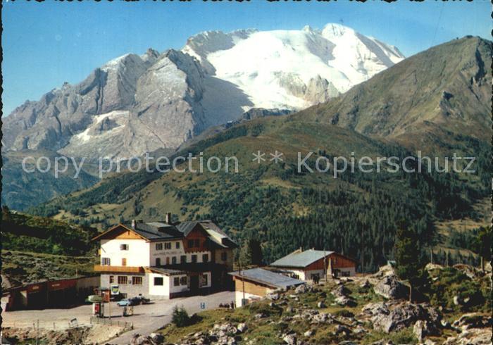 Falzaregopass Berghotel Restaurant Marmolata Col di Lana Dolomiten