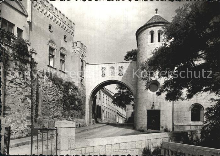 Veszprem Varkapu Burgtor