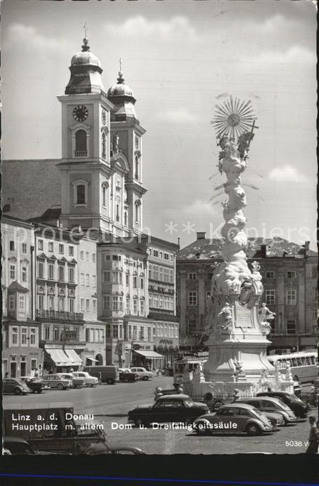 Linz Donau Hauptplatz Alter Dom Dreifaltikkeitssaeule