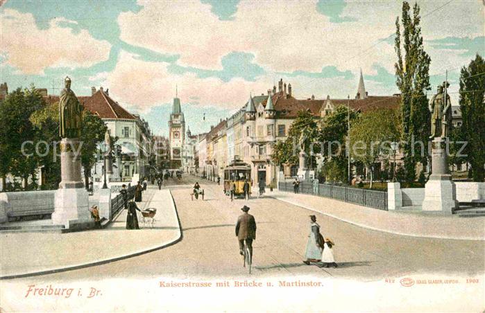 Strassenbahn Freiburg im Breisgau Kaiserstrasse Bruecke Martinstor