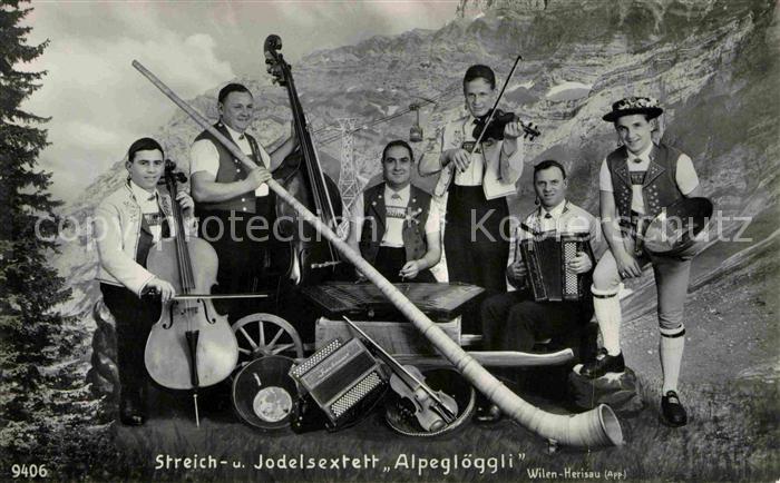 Musikanten Streich- und Jodelsextett Alpegloeggli Alphorn Cello Geige