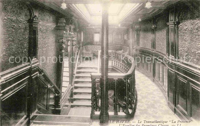 Schiffe Ships Navires Transatlantique La Provence Escalier de