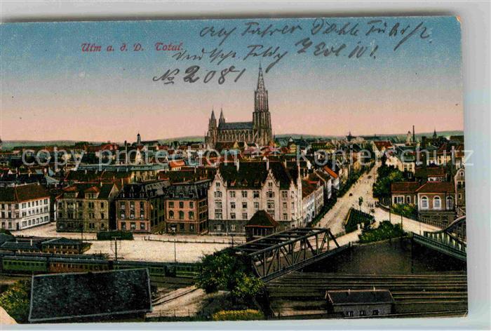 Ulm Donau Stadtblick mit Muenster