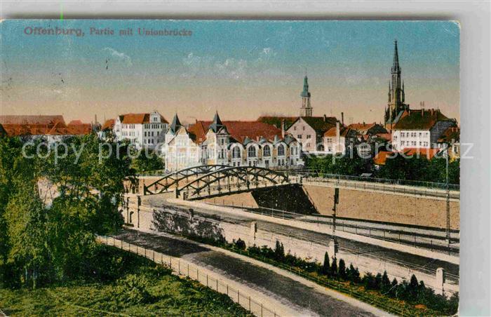 Offenburg Unionsbruecke Gleisanlagen Kirche