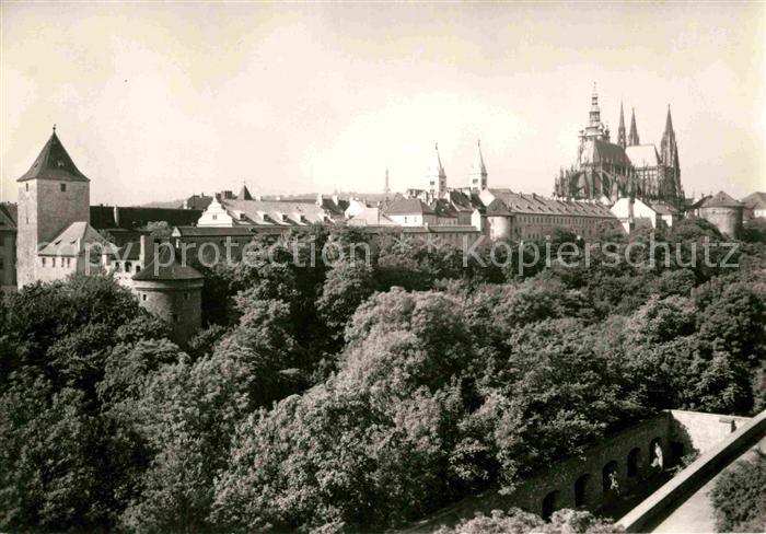Prag Prahy Prague Das gotische Prag Burg Nordbefestigung Ende 15. Jhdt.