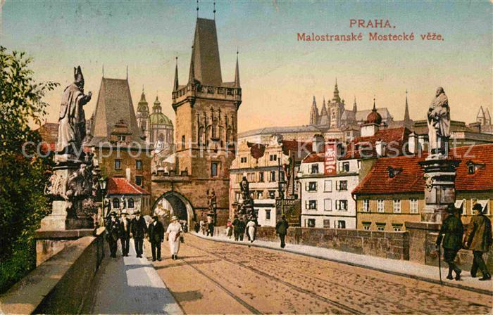 Prag Prahy Prague Karlsbruecke Brueckenturm Brueckentor