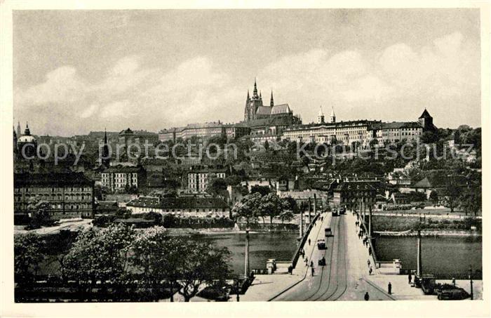 Praha Prahy Prague Manes Bruecke Moldau