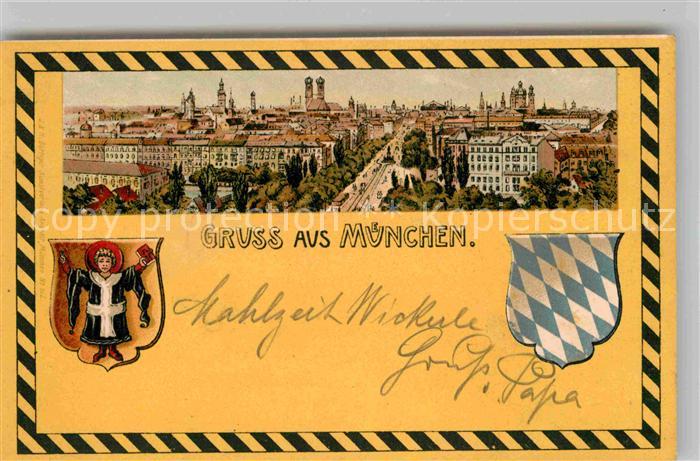 Muenchen Bayern Tuerme der Stadt