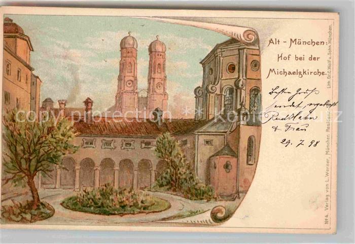 Muenchen Bayern Hof bei der Michaelskirche