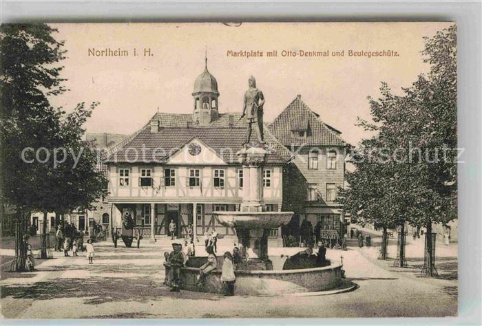 Northeim Marktplatz mit Otto Denkmal