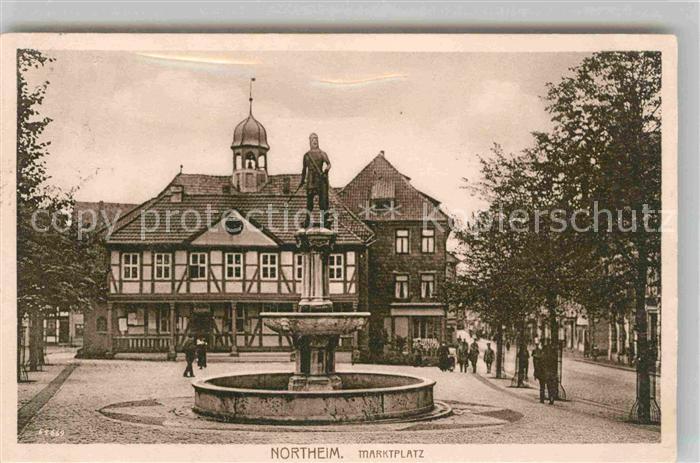 Northeim Marktplatz mit Otto Brunnen