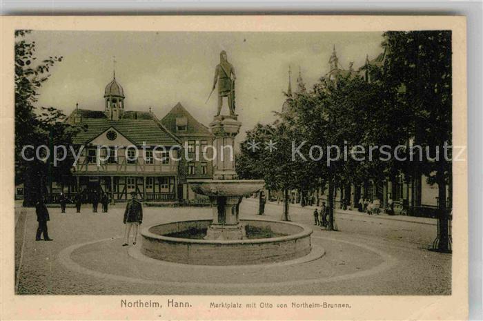 Northeim Marktplatz mit Otto Brunnen