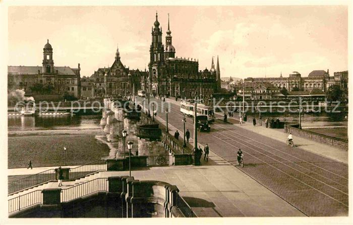 Strassenbahn Dresden Blick vom Narrenhaeusel