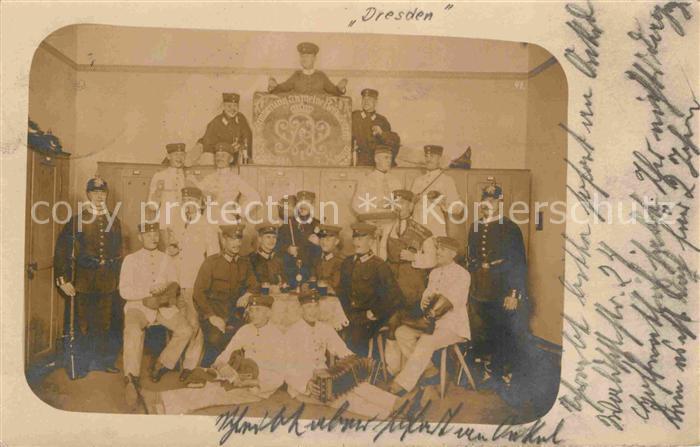 DRESDEN Elbe Rekruten Erinnerungsfoto