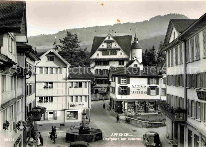 Appenzell IR Dorfplatz mit Schloss