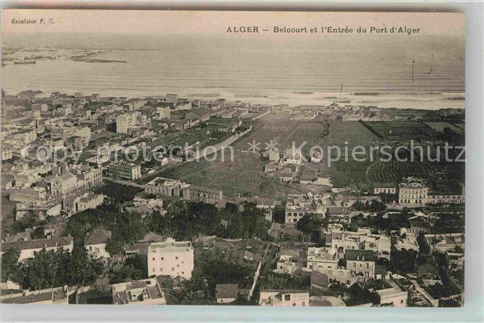 Alger Algerien Belcourt et l'Entree du Port d Alger