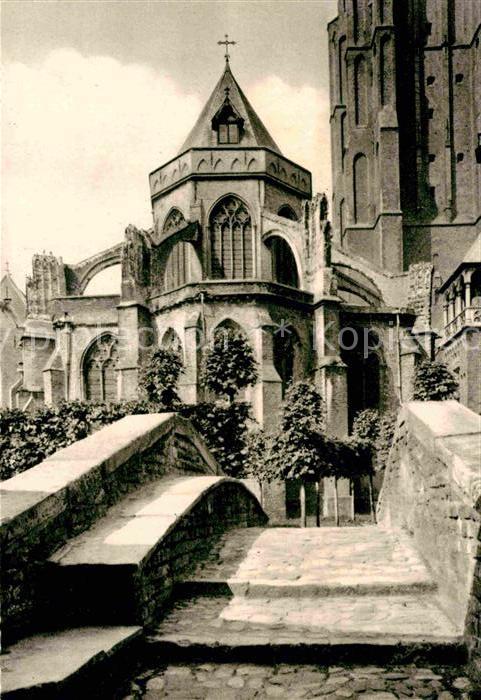 BRUGGE Bruges Belgie Bonifaciusbrugje en koor der OLV kerk