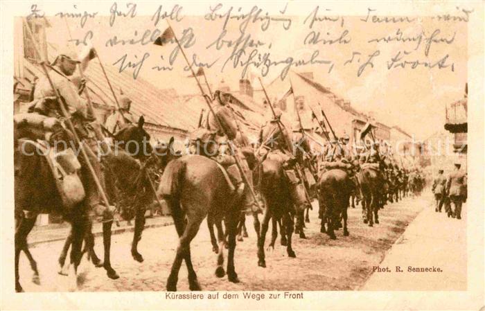 Militaria Kavallerie Kürassier auf dem Wege zur Front