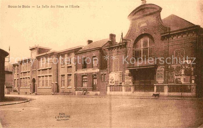 Sous le Bois La Salle des Fétes et L'Ecole