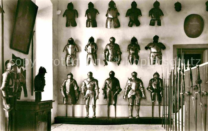 Rittertum Mittelalter Meersburg Bodensee Waffenhalle