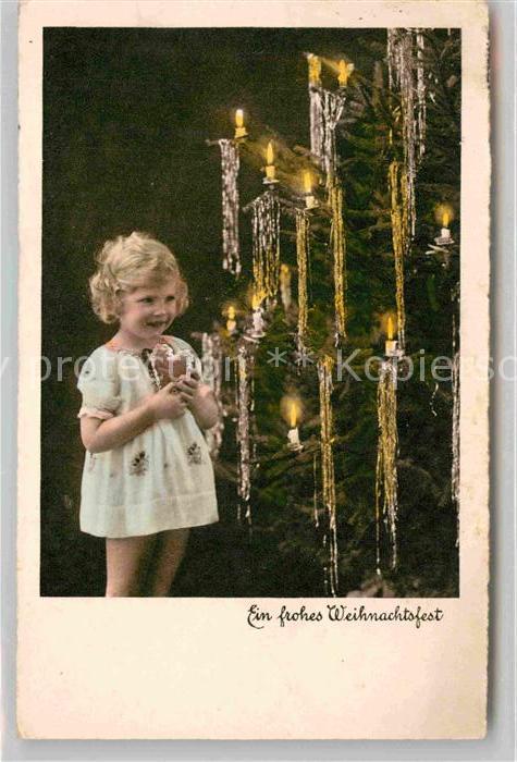 Weihnachten Kind Weihnachtsbaum